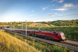 Bus- & Bahnreisen | HOFER REISEN