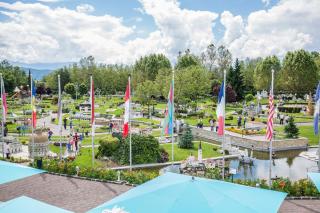© Minimundus Kärnten Minimundus Klagenfurt Sommer Wiese HOFER REISEN