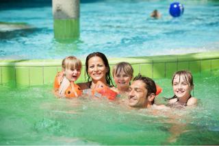 © Alpentherme Ehrenberg Alpentherme Ehrenberg Reutte - HOFER REISEN