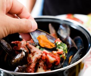 Korsika Essen Bonifacienne Muscheln HOFER REISEN