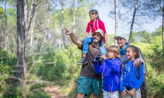 Familie Kinder Fernglas HOFER REISEN