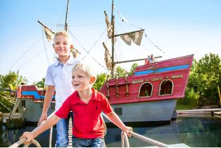 Kinder Piratenschiff HOFER REISEN