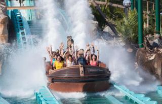 Europa-Park HOFER REISEN