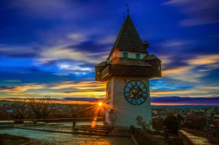 Sonnenuntergang Grazer Uhrturm HOFER REISEN