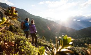 Wandern Pärchen HOFER REISEN