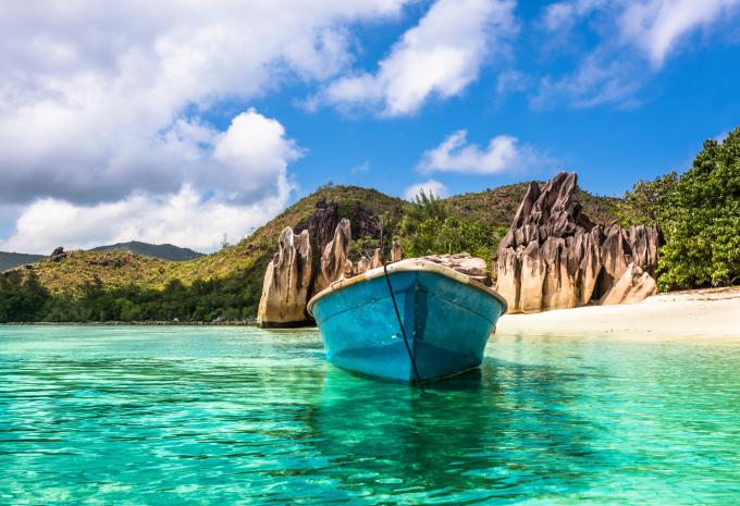  HOFER REISEN Illustration 