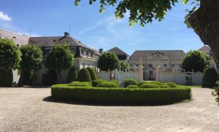 © Eurotours Hotel Knappenstöckl, Schloss Halbturn HOFER REISEN