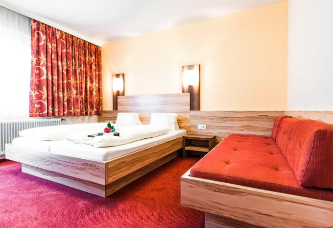 Zimmerbeispiel Dreibettzimmer