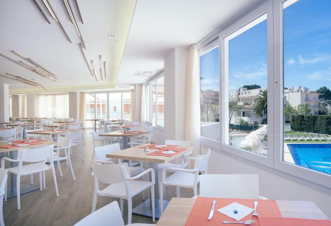 Hotel THB Maria Isabel