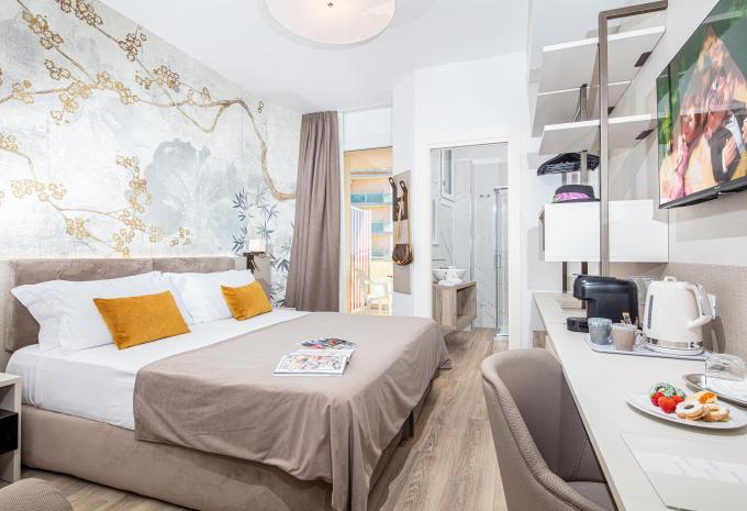 Zimmerbeispiel Dreibettzimmer „Standard Balkon“