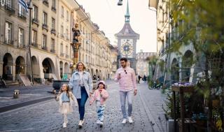 Auf nach Bern HOFER REISEN