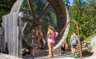 Wassererlebnispark im Gesäuse HOFER REISEN