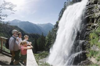 © Ötztal Tourismus, Elias Holzknecht Stuibenwasserfall HOFER REISEN