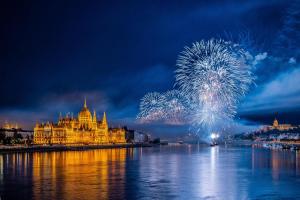 Silvester in Budapest - Twin City Liner & City-Trip