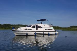 Mecklenburgische Seenplatte - Urlaub auf dem Hausboot