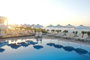 Maritimo Beach Hotel****