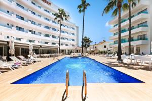 Hotel Apartamentos Metropolitan Juka Playa****