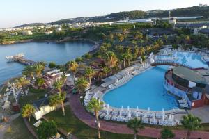 Oz Incekum Beach Resort*****