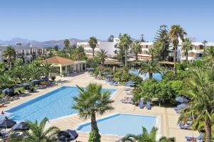 Tigaki Beach****