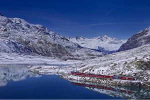 Winterzauber in der Schweiz - Bernina- & Glacier-Express - Zugrundreise