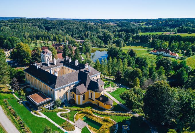 Schlosshotel Rosenau Schlosshotel Rosenau