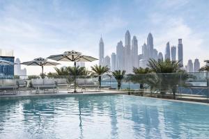 Radisson Beach Resort Palm Jumeirah****