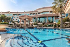 Al Raha Beach Hotel*****