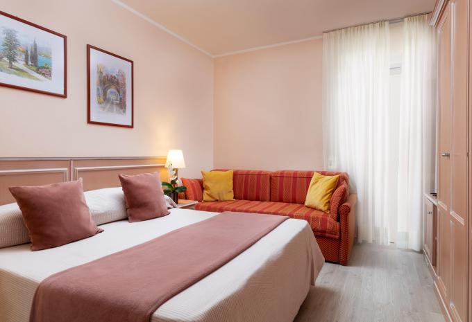 Beispielansicht Dreibettzimmer "Standard"