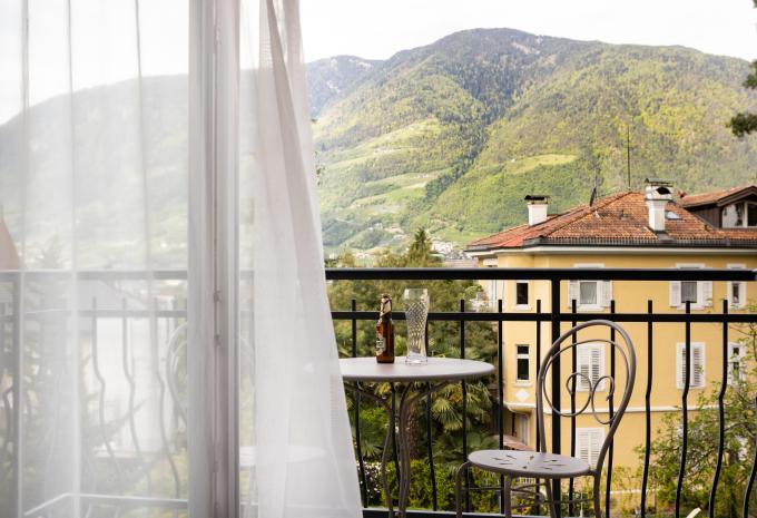 Zimmerbeispiel, Doppelzimmer (DZ) „Standard Balkon/Terrasse Flair“