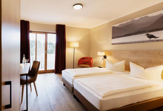 Zimmerbeispiel, Doppelzimmer (DZ) „Superior Balkon oder Terrasse“