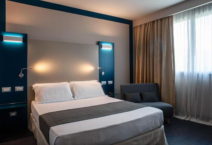 Zimmerbeispiel Dreibettzimmer (DBZ) Superior