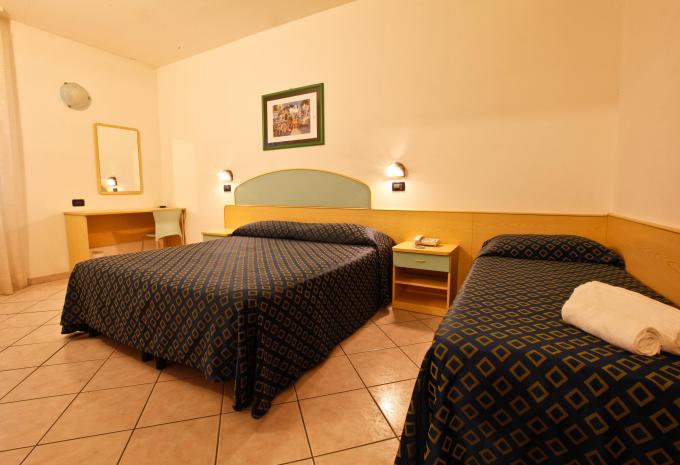 Beispiel Dreibettzimmer Classic