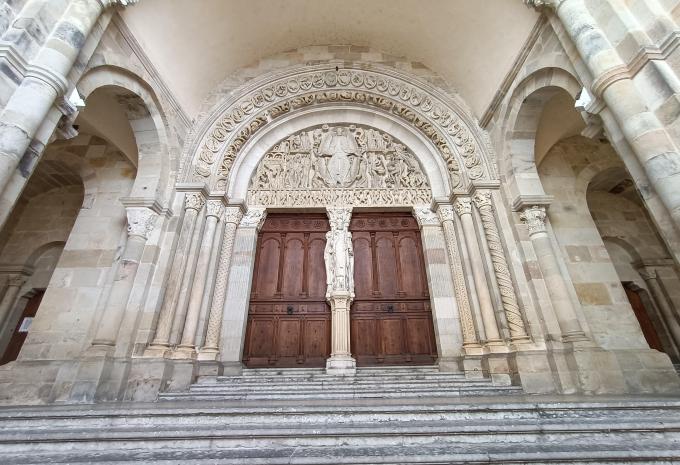 Wein- & Kulturregion Burgund - Geführte Kleingruppen-Sternradtour