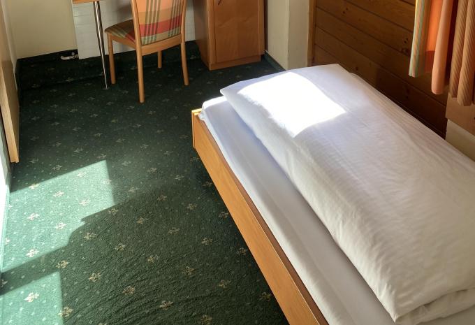 Zimmerbeispiel: Einzelzimmer 