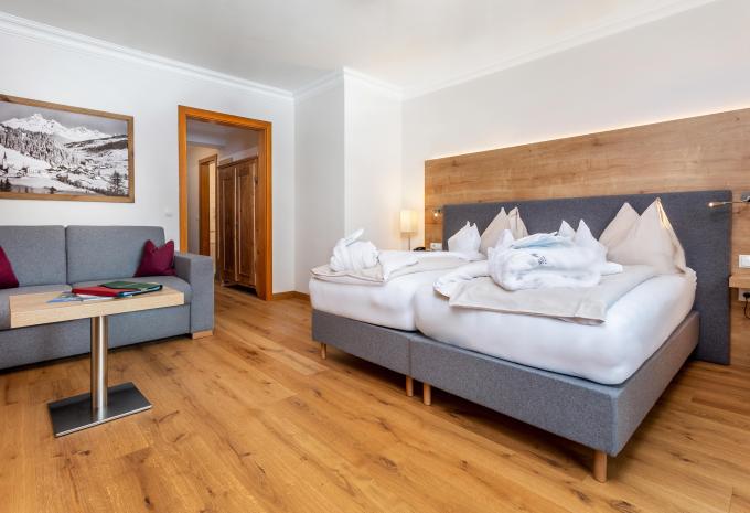 Zimmerbeispiel: Doppelzimmer „Comfort Balkon Landgenuss“