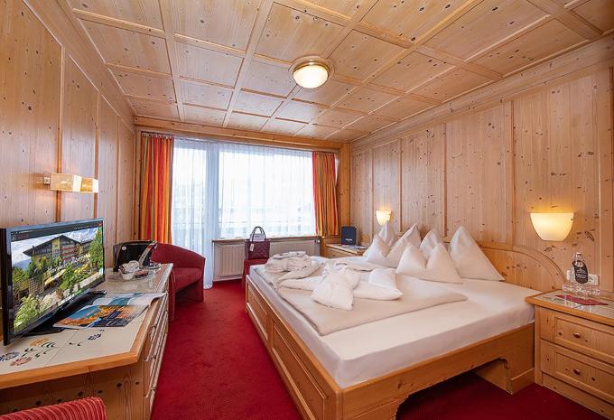 Zimmerbeispiel, Doppelzimmer (DZ) „Comfort Alpenrose“