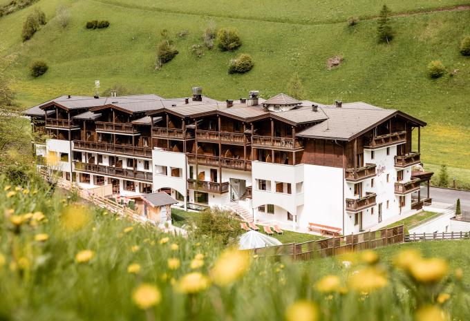 Sommer: Hotel Almina Family & SPA, Ratschings Sommer: Hotel Almina Family & SPA, Ratschings
