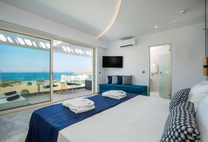 Zimmerbeispiel, Suite (SU) „Whirlpool“