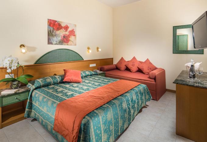 Vierbettzimmer (VBZ) „Balkon“