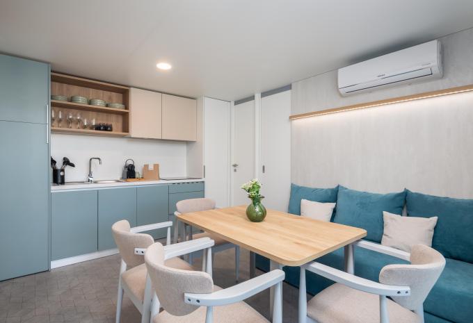 Zimmerbeispiel, Mobile Home Premium Terrasse Zimmerbeispiel, Mobile Home Premium Terrasse