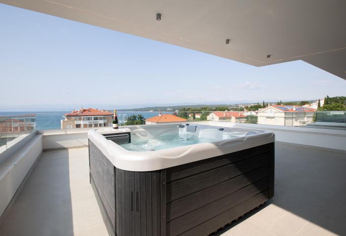 Beispielbild, Appartement „Deluxe Balkon mit Whirlpool Meerblick Penthouse“