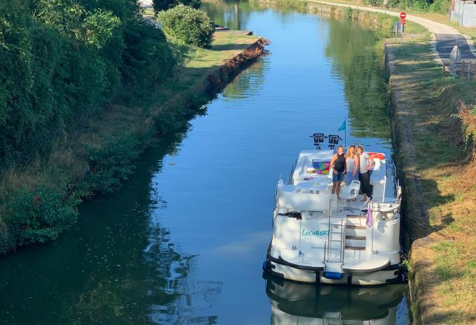 Hausboot Pénichette 1020 Flying Bridge Hausboot Pénichette 1020 Flying Bridge