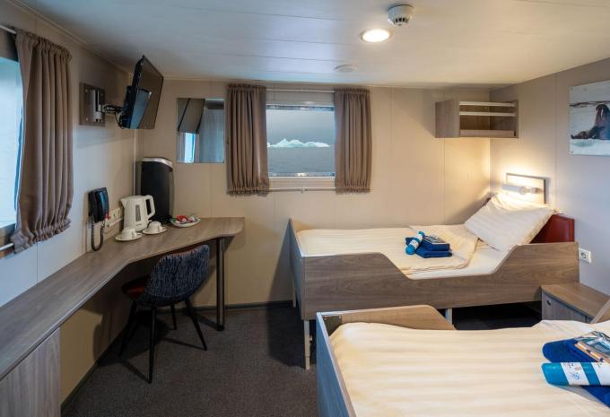 MS Plancius / Beispielbild