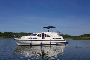 Deutschland - Mecklenburgische Seenplatte - Urlaub auf dem Hausboot