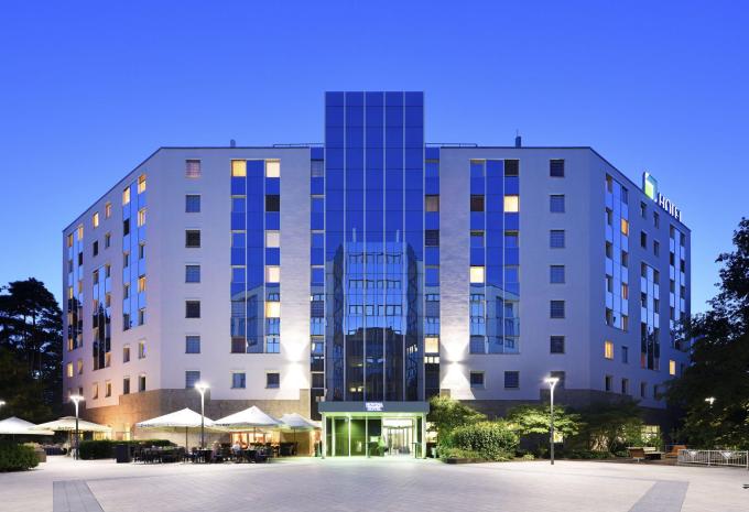 NOVINA HOTEL Südwestpark, Nürnberg 