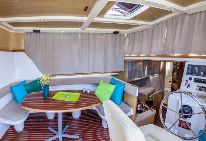 Hausboot Pénichette 1020 Flying Bridge