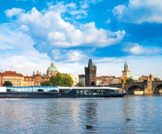 Prag im Frühling | HOFER REISEN