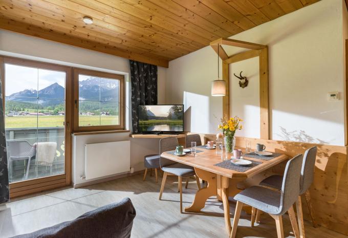 Apartment Nebenhaus Balkon oder Terrasse "Hochgefühl"