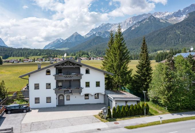 Apartment Nebenhaus Balkon oder Terrasse "Hochgefühl"