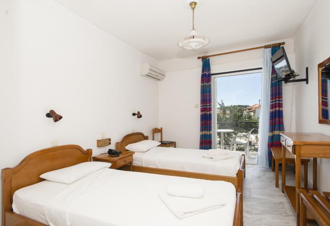 Zimmerbeispiel, Doppelzimmer  Zimmerbeispiel, Doppelzimmer